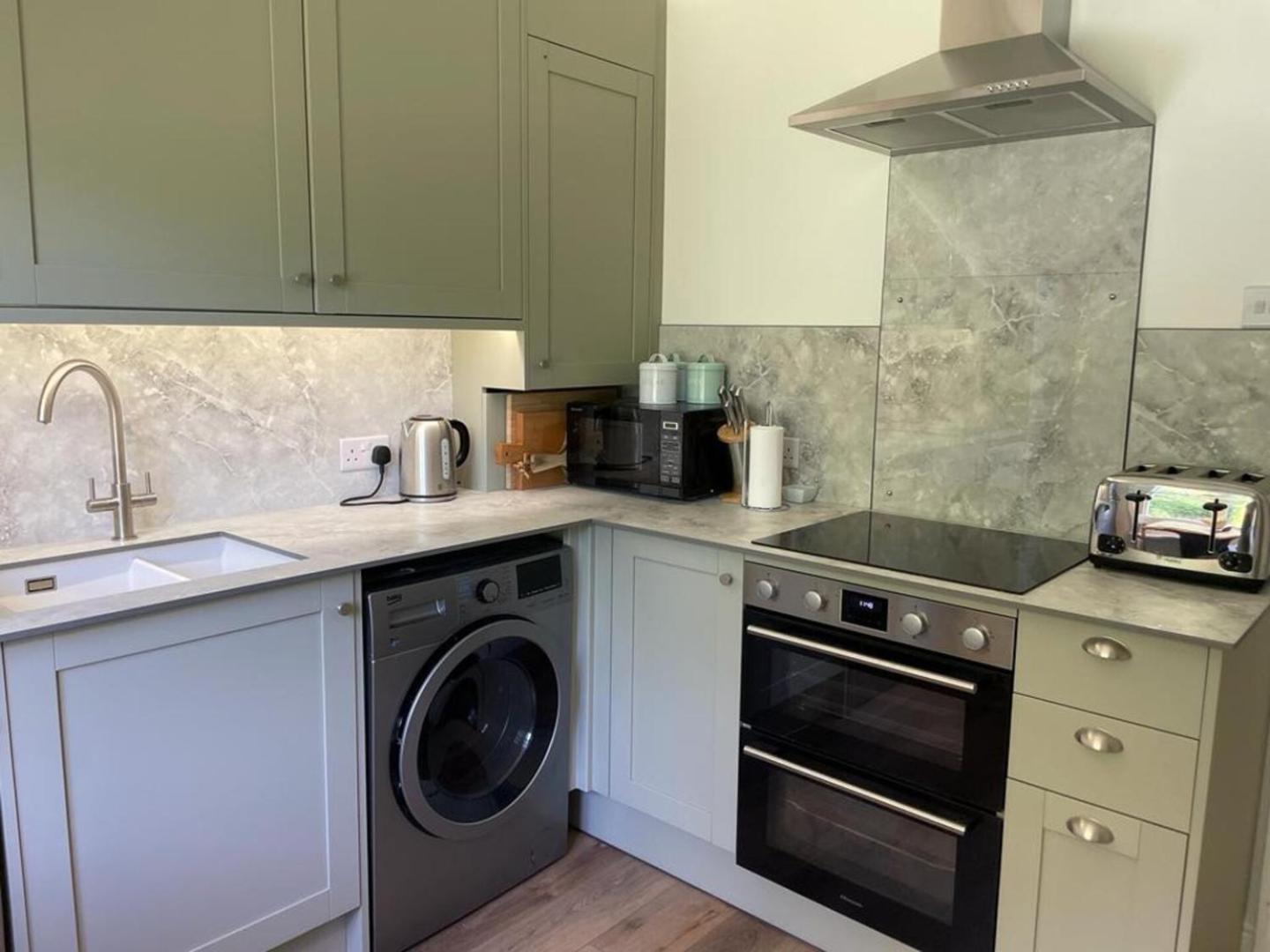 Fantastic 2 Bedroom Victorian Flat In لُويس المظهر الخارجي الصورة